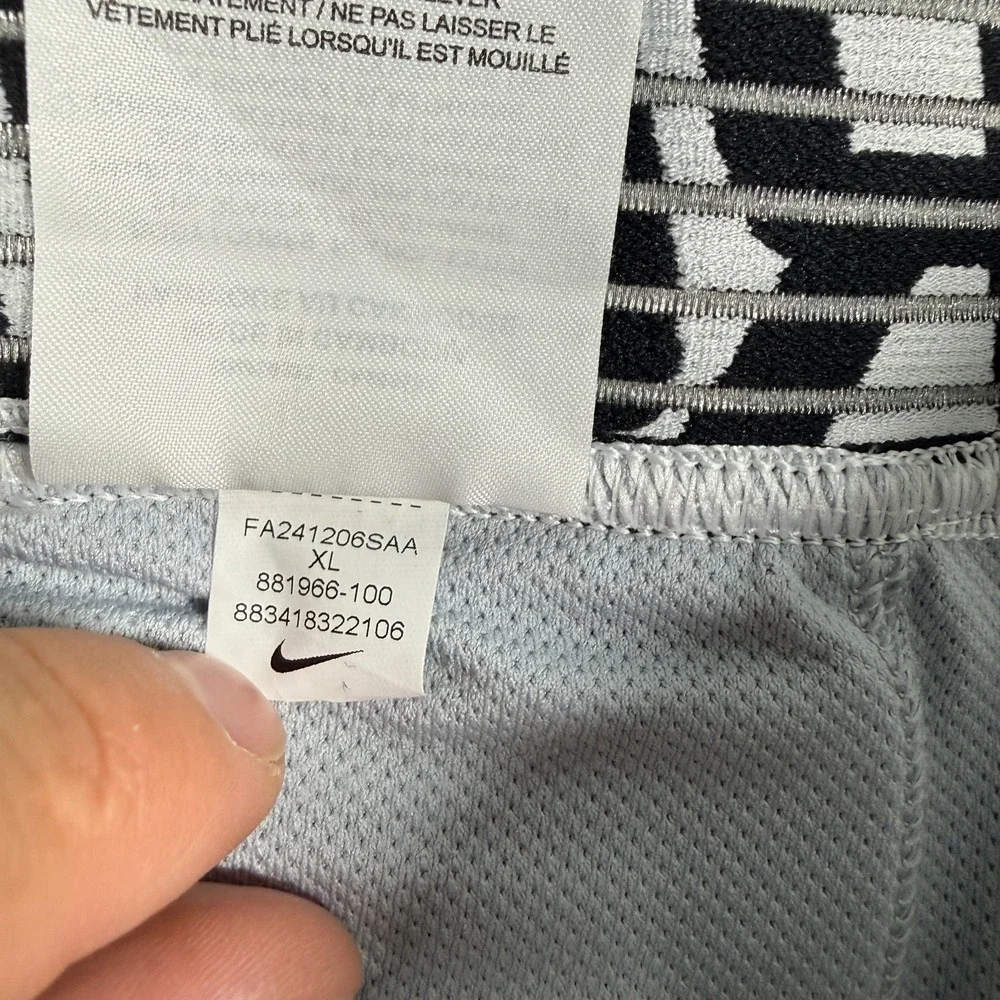 Nike Compression Shorts Mens XL White Pro NBA Padded Girdle Athletic Baselayer